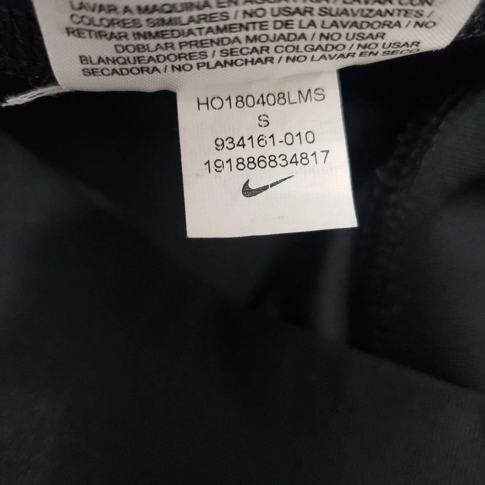 Nike item good